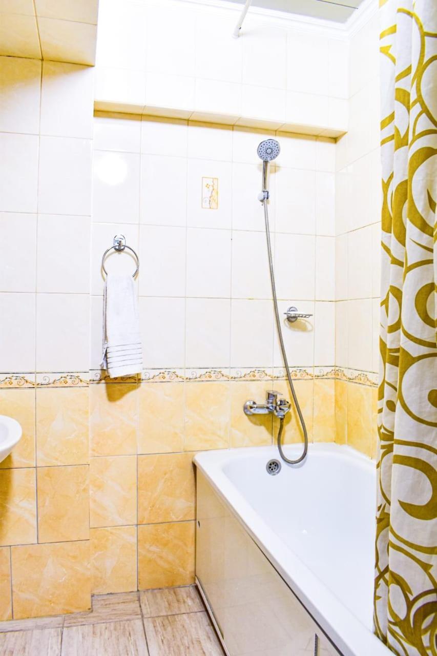 отличная на арбате Apartment